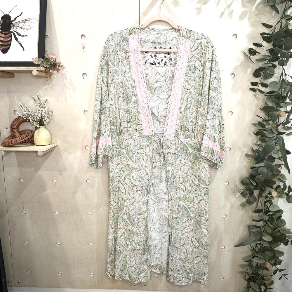 Anthropologie Green and Pink Paisley Robe - Picture 3 of 15